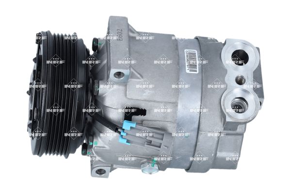 32021_1500x1000_wm_002