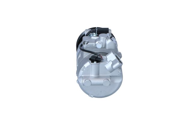 32106_1500x1000_wm_002