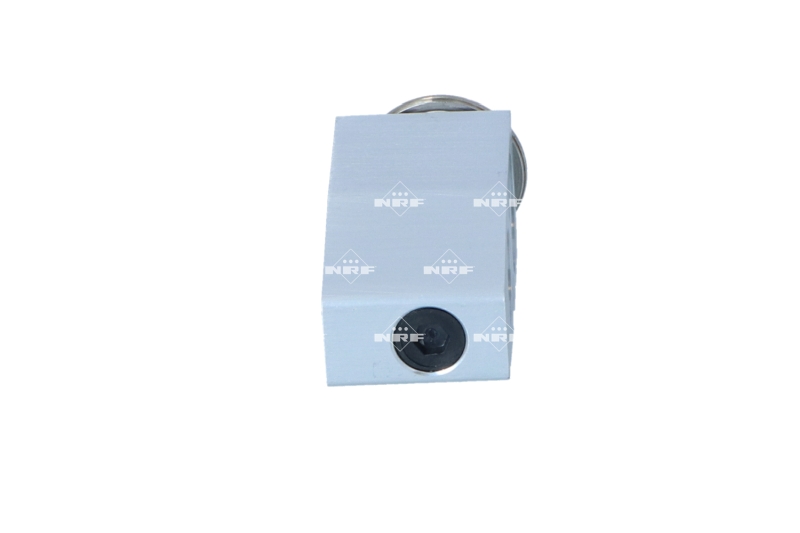 38582_1500x1000_wm_003