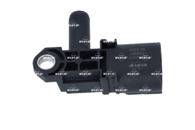 708061_1500x1000_wm_004