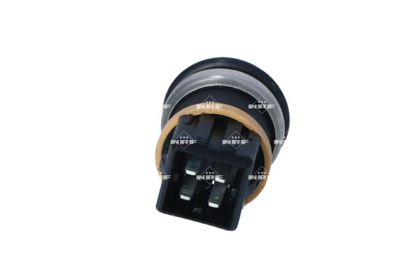 727104_1500x1000_wm_004